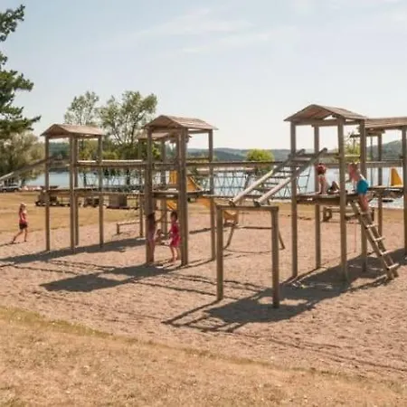 Camping Le Caussanel ***** - Maeva Kemping Canet-de-Salars